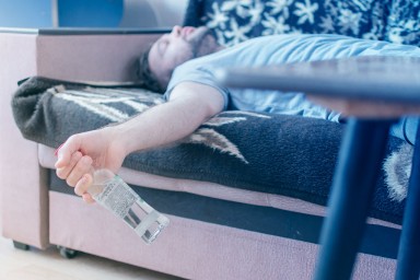Вывод из запоя в Тольятти